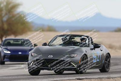 media/Jan-03-2026-SCCA SD (Sat) [[c9b9d14034]]/4-Novice Group/Session 2 Turn 4 Tree of Life/